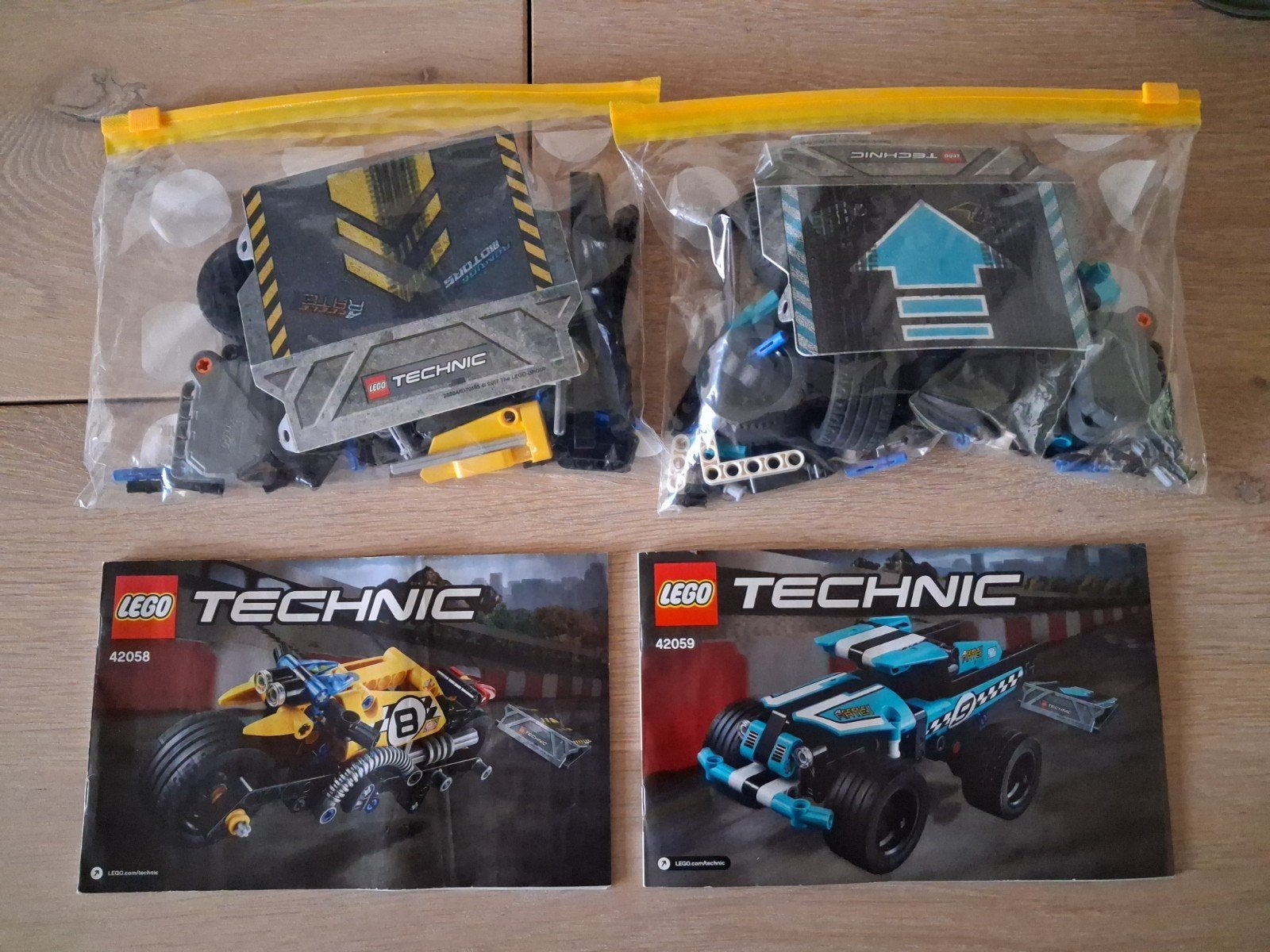 LEGO Technic 42058 & 42059 te combineren tot 1 voertuig, Ophalen, Gebruikt, Overige merken