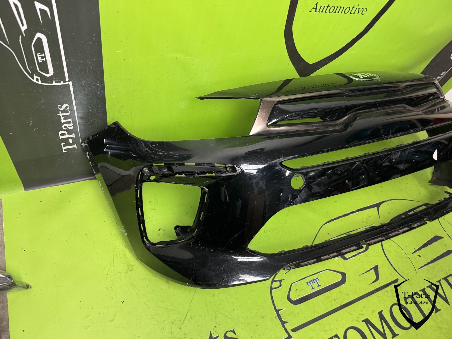 kia rio voorbumper grill bumper 2019+, Auto-onderdelen, Kia, Heolleung-ro 12
06797  Seoul, Voor, Nieuw