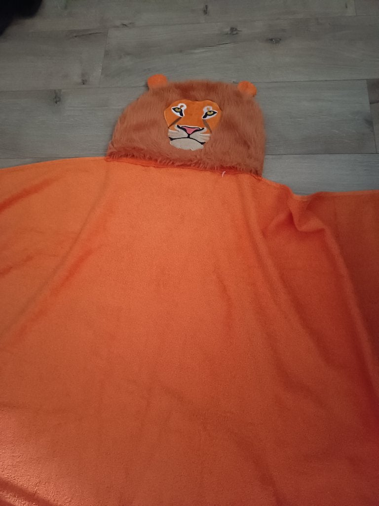 Schreeuw van de leeuw WK handdoek/cape NIEUW, Ophalen of Verzenden, Nieuw, Overige sporten, Overige typen