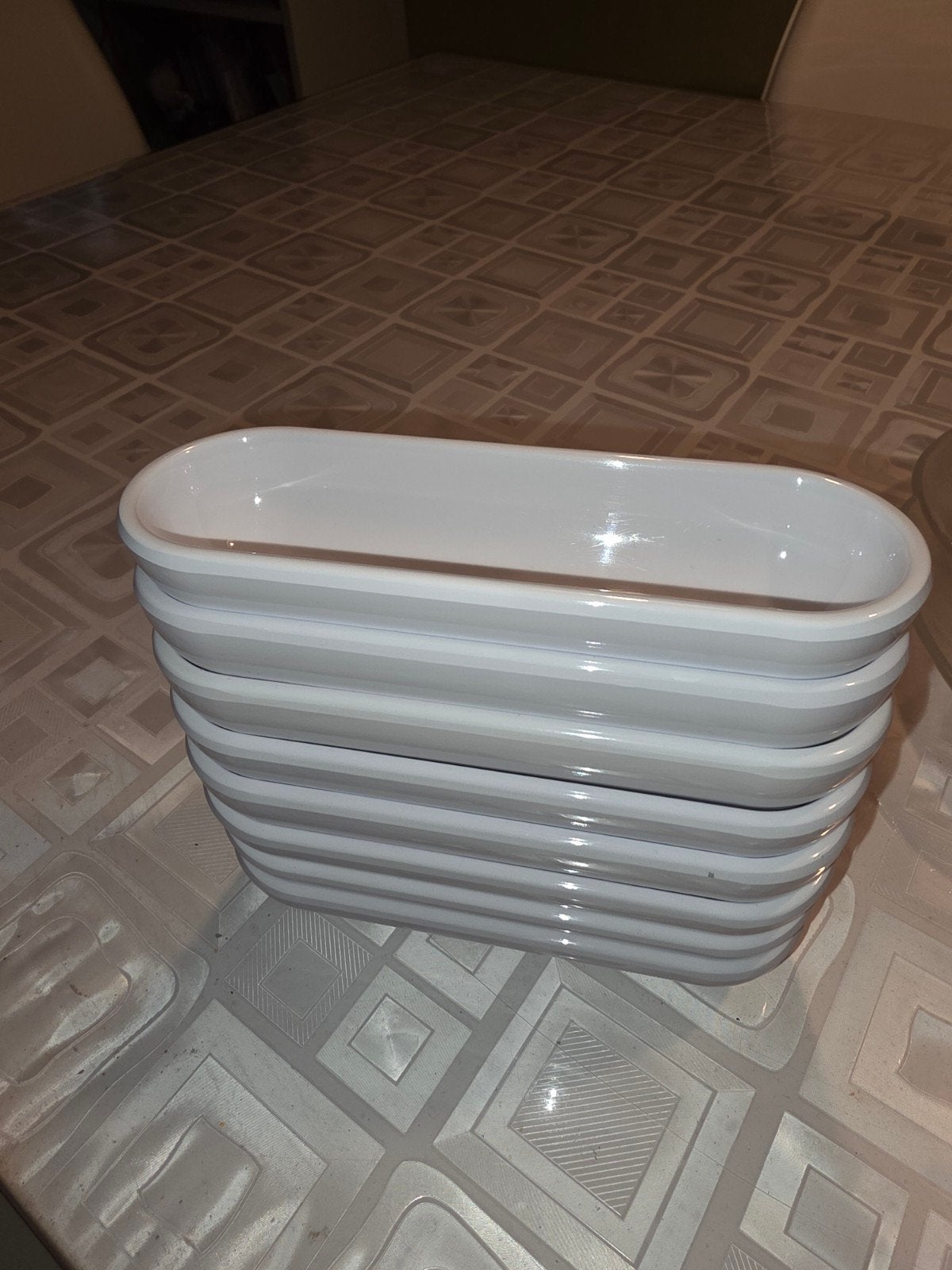 Truyts schaal ovaal wit, 300x100x50mm, Ophalen, Overige merken, Keramiek, Schaal of Schalen