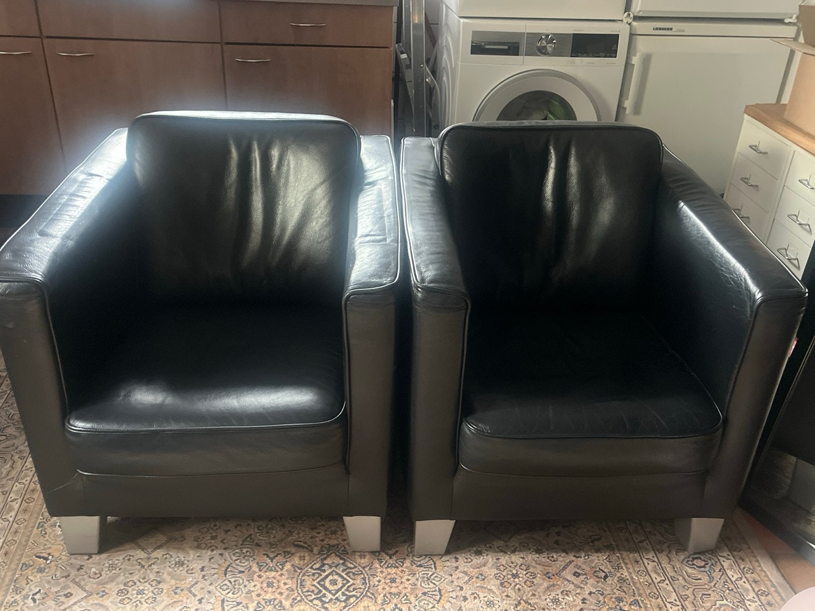 Twee comfortabele leren fauteuils - Zo goed als nieuw, Huis en Inrichting, Ophalen, Zo goed als nieuw, Leer, 75 tot 100 cm