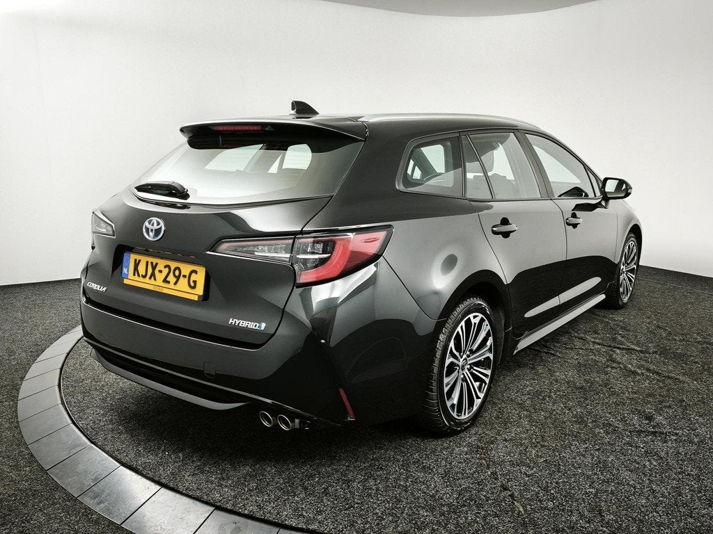 Toyota Corolla Touring Sports 2.0 Hybrid Business Intro | Na, Auto's, Toyota, 1345 kg, Gebruikt, 4 cilinders, Met garantie (alle)