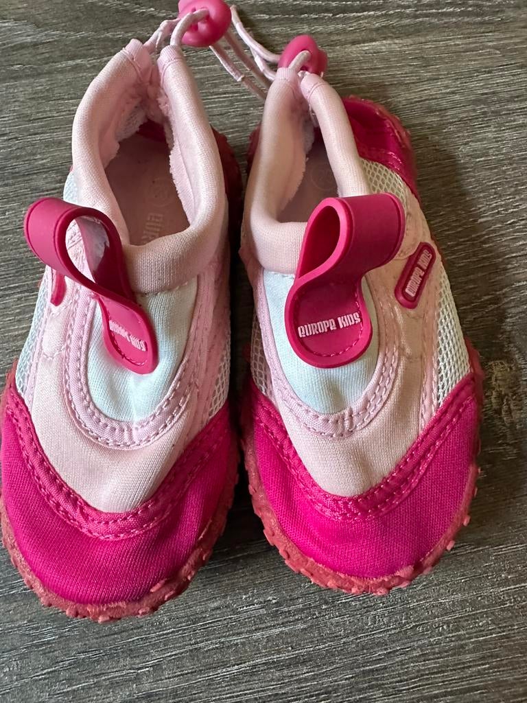 Waterschoenen maat 23, Jongetje of Meisje, Overige maten, Ophalen of Verzenden, Zo goed als nieuw