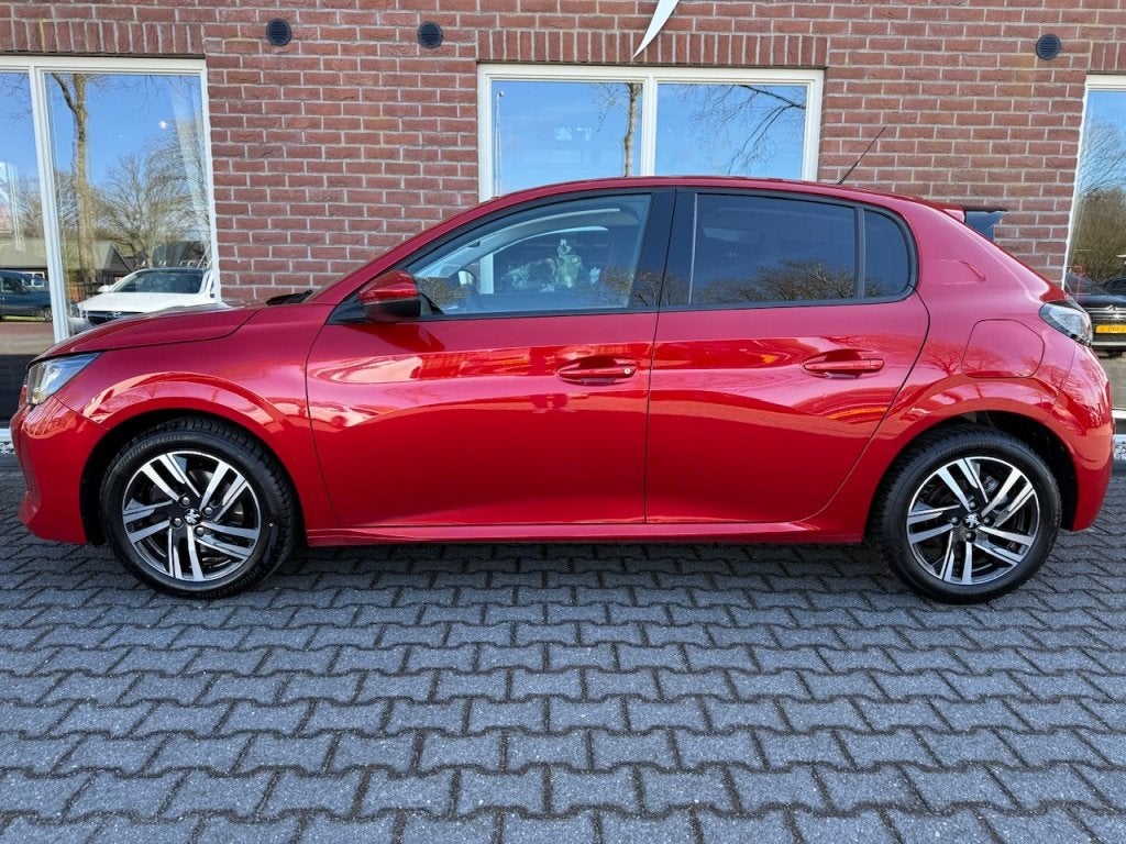 Peugeot 208 1.2 PT BL Allure Automaat STOELVERW/ CAMERA / VI, Auto's, Peugeot, 101 pk, Gebruikt, Leder en Stof, 3 cilinders