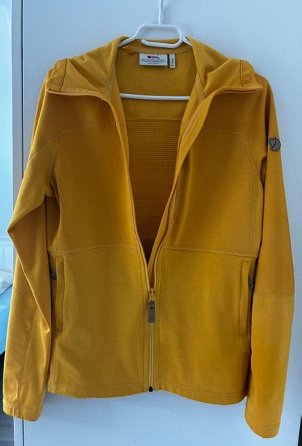 Fjallraven abisko trail fleece vest dames maat  M., Ophalen of Verzenden, Zo goed als nieuw, Maat 38/40 (M), Geel