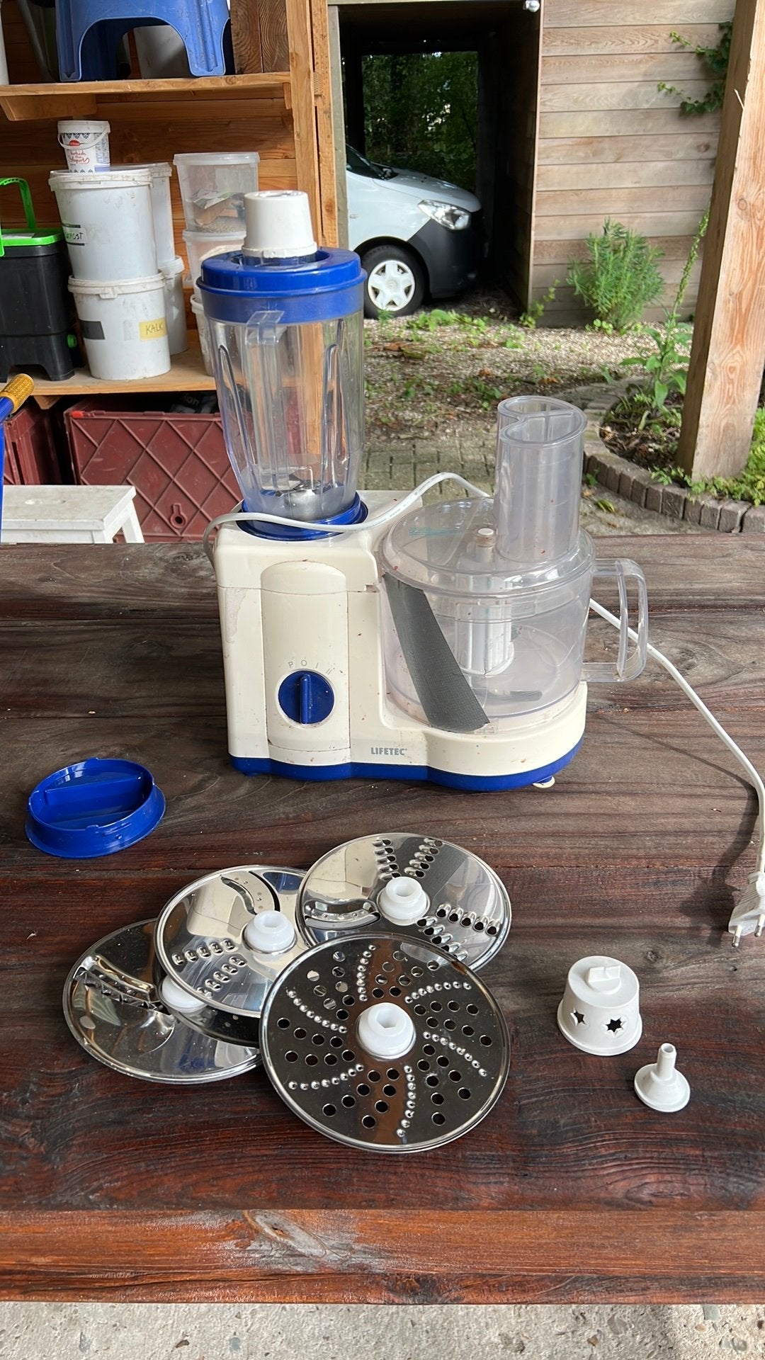 Gratis keukenmachine, lifetec., Witgoed en Apparatuur, Keukenmixers, 1 tot 2 liter, Ophalen, Gebruikt, 3 snelheden of meer