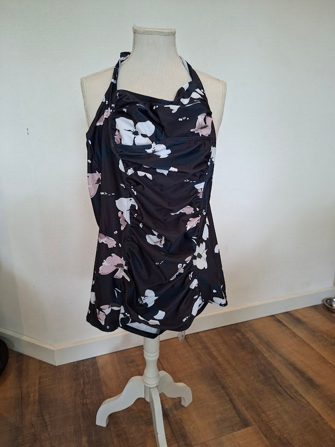 Halter badpak met pijpjes en voorgevormde softcups, maat L, Kleding | Dames, Zwart, Nieuw, Badpak, Ophalen of Verzenden