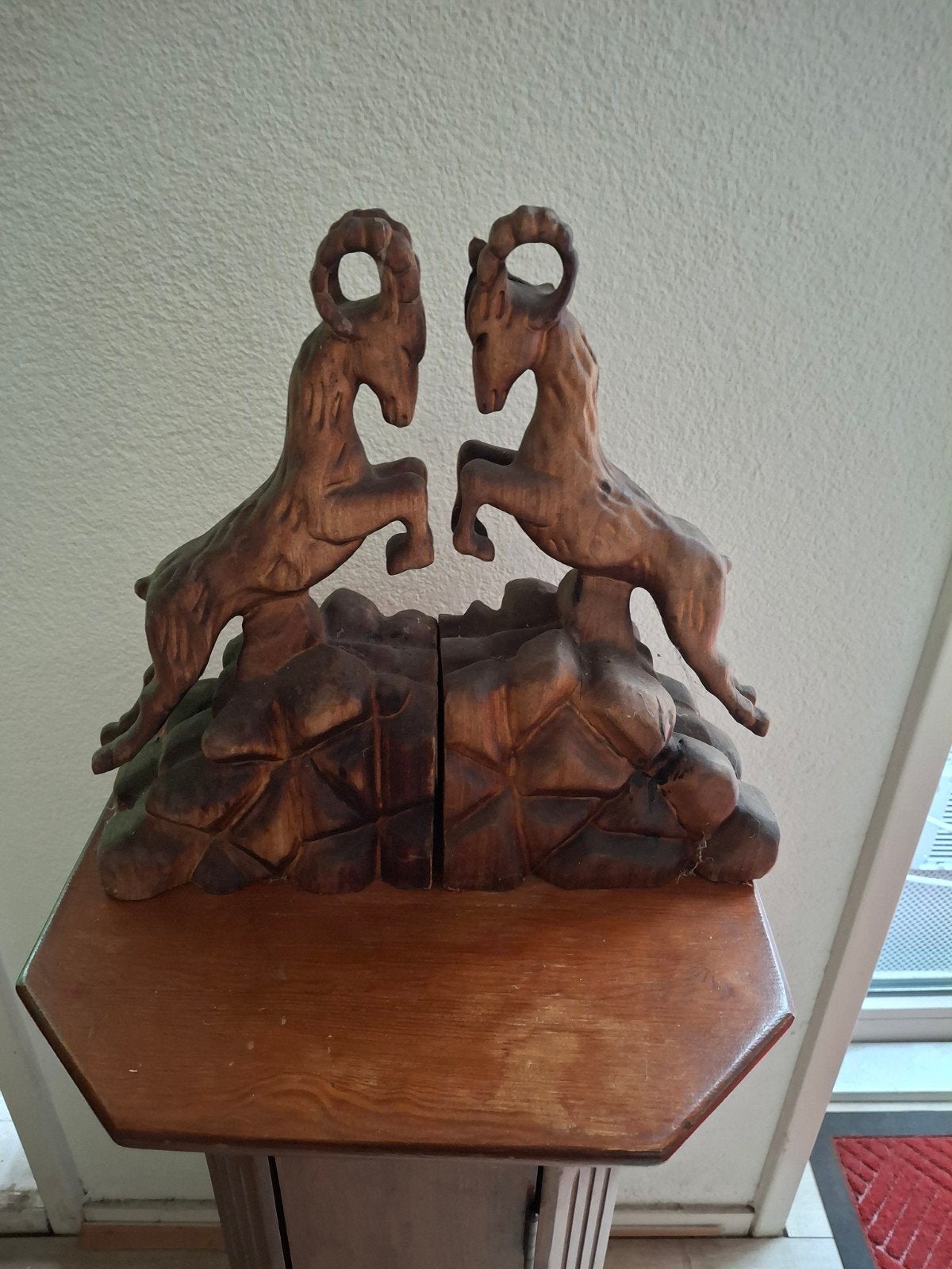 Houten Boekensteunen met Steenbokken - Handgesneden, 20 - 50 cm, Hout, Bruin, Europa