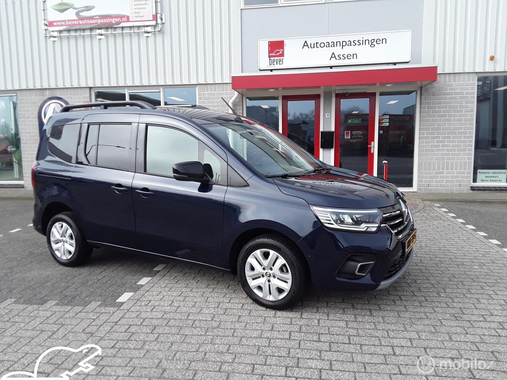 Renault kangoo rolstoelauto, Gebruikt, Blauw, 14 km/l, Bedrijf