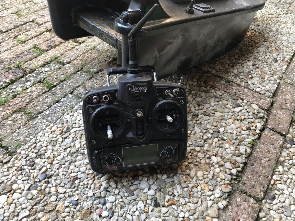 Te koop 3 voerboten in 1 lot, Ophalen, Gebruikt, Overige typen