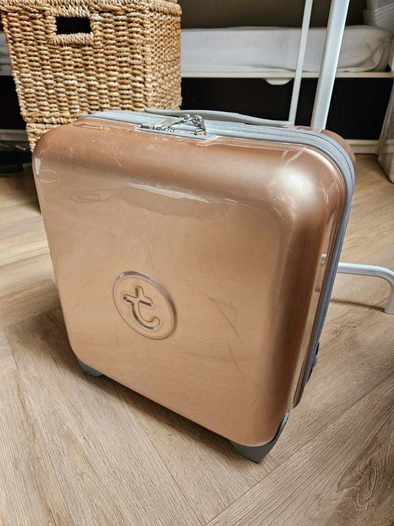 Trolley koffertje SuitSuit, Ophalen, Zo goed als nieuw, Hard kunststof