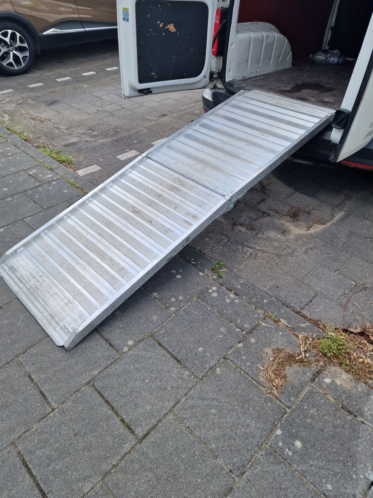 TE HUUR oprijplaat 400kg, Ophalen, Gebruikt, ., .