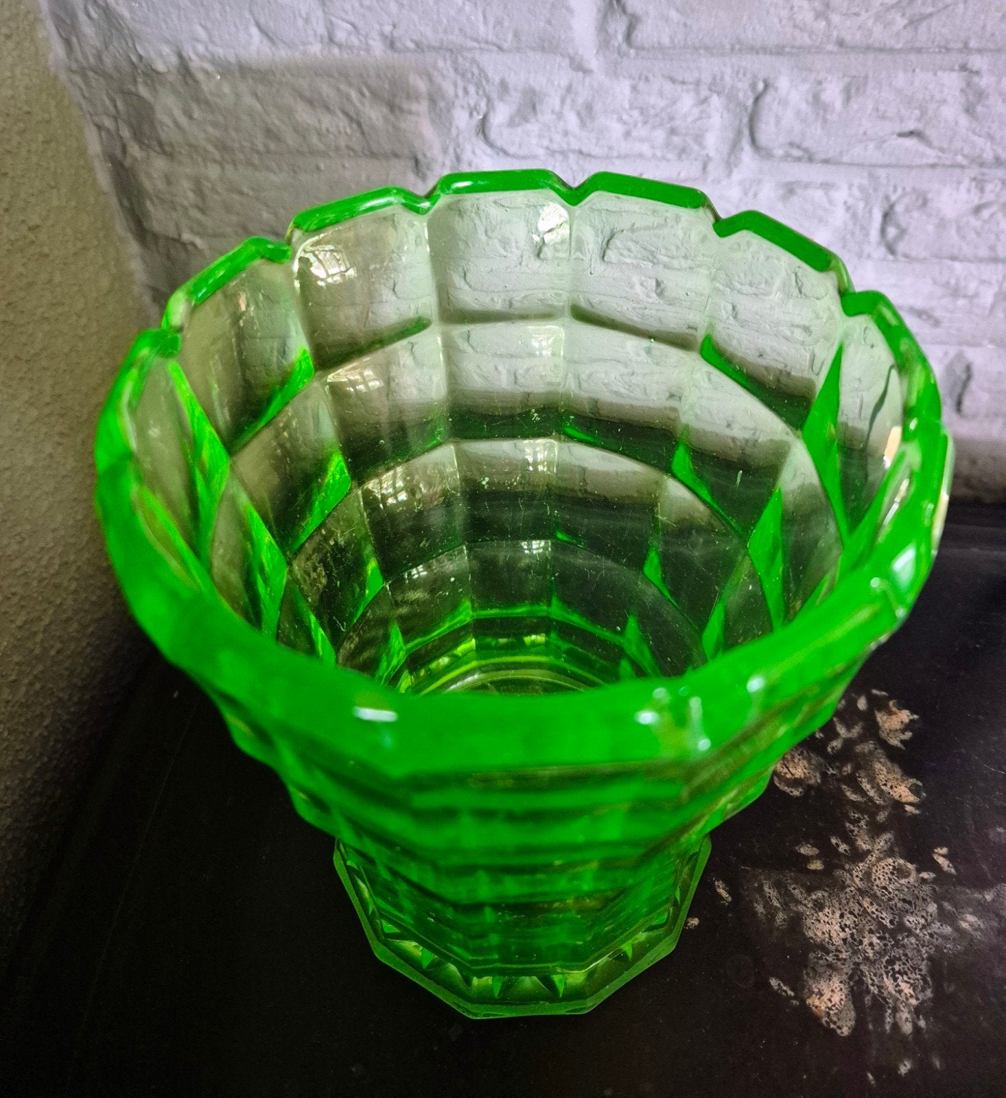 Uraniumglas vaas Leerdam, Antiek en Kunst, Antiek | Glas en Kristal, Ophalen of Verzenden