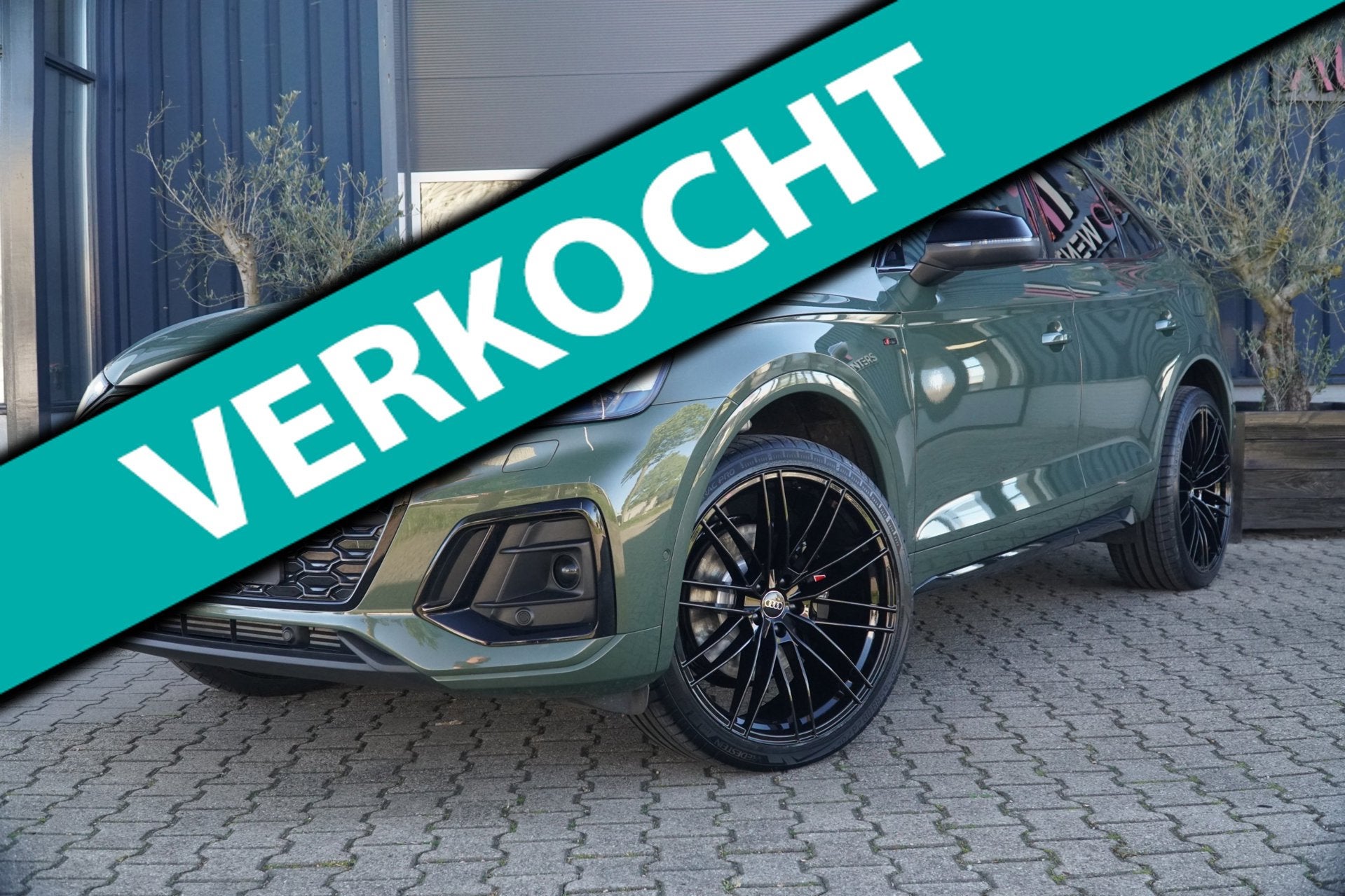 Audi Q5 Sportback 55 TFSI e 367pk Quattro S Line Competition, Auto's, Audi, Automaat, Gebruikt, Zwart, 4 cilinders