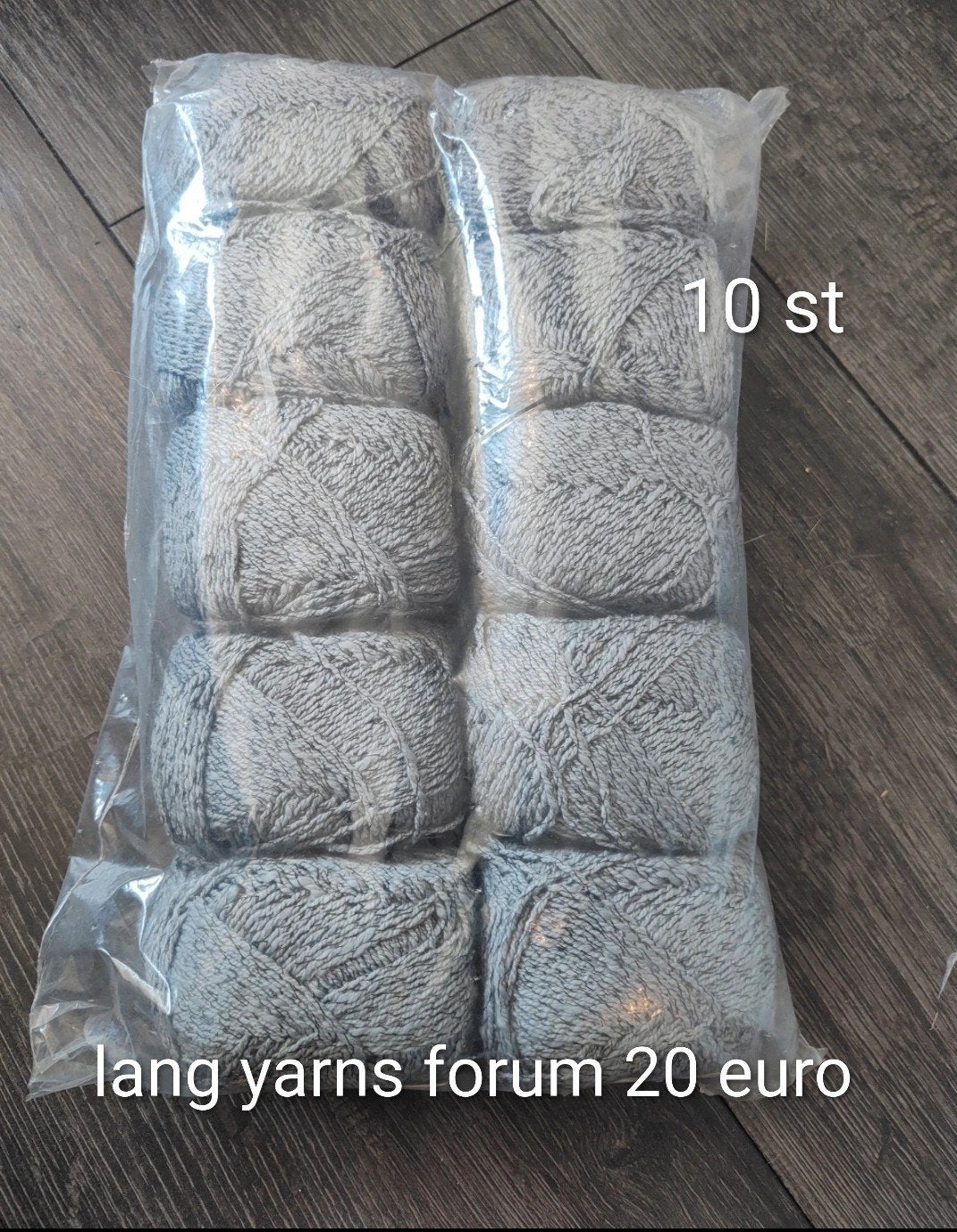 Lang Yarns Forum - 10 bollen grijs garen, Hobby en Vrije tijd, Ophalen, Nieuw, Breien of Haken, Wol of Garen