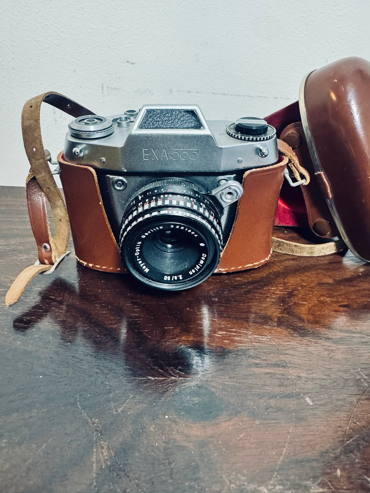 Exa 500 Spiegelreflexcamera met leren tas, Ophalen of Verzenden, Gebruikt, Spiegelreflex, Overige Merken