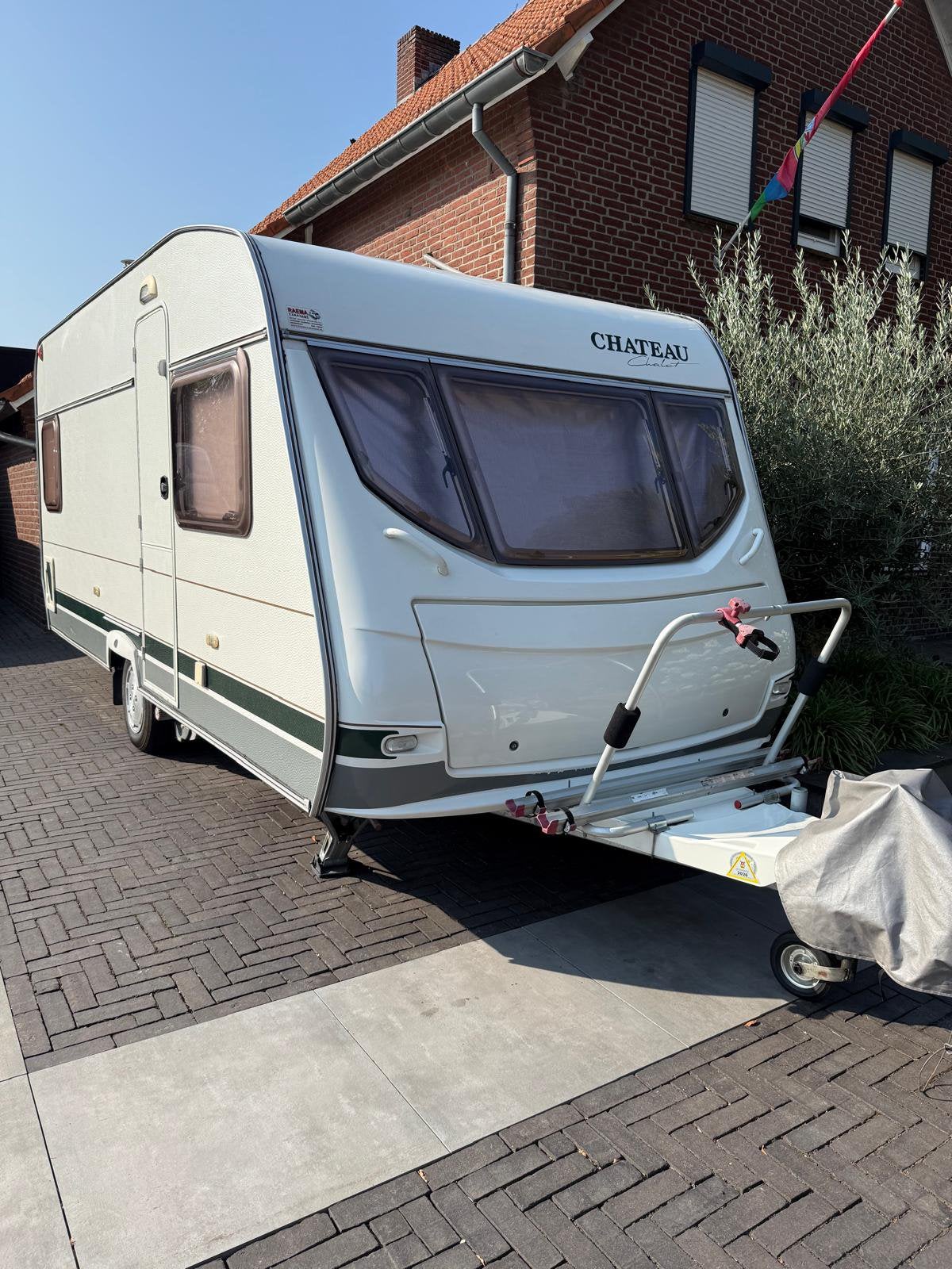 Zeer mooie chateau calista 450 te koop, Caravans en Kamperen, Caravans, Kachel, Chateau, Rondzit, Frans bed