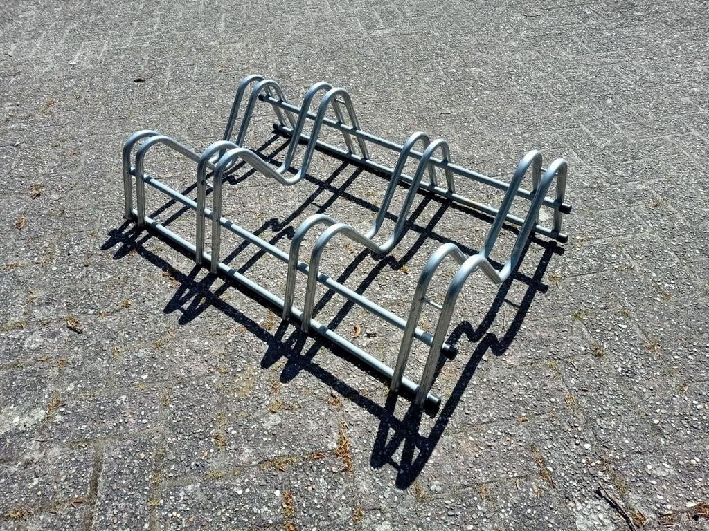 Fietsenrek voor 4 fietsen - Handig en stevig, Ophalen, Zo goed als nieuw