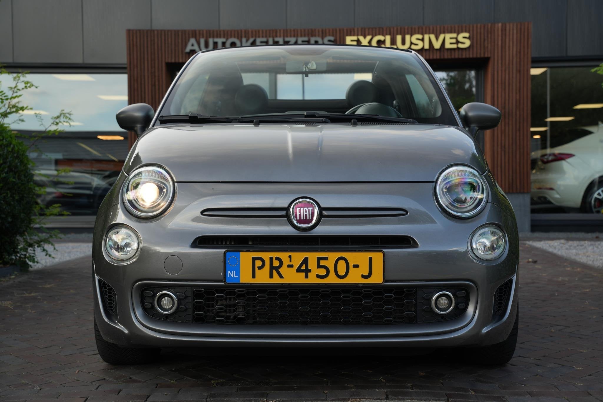 Fiat 500C 0.9 TwinAir Turbo Cabrio Leer Cruise Control Airco, Voorwielaandrijving, Gebruikt, Handgeschakeld, Zilver of Grijs