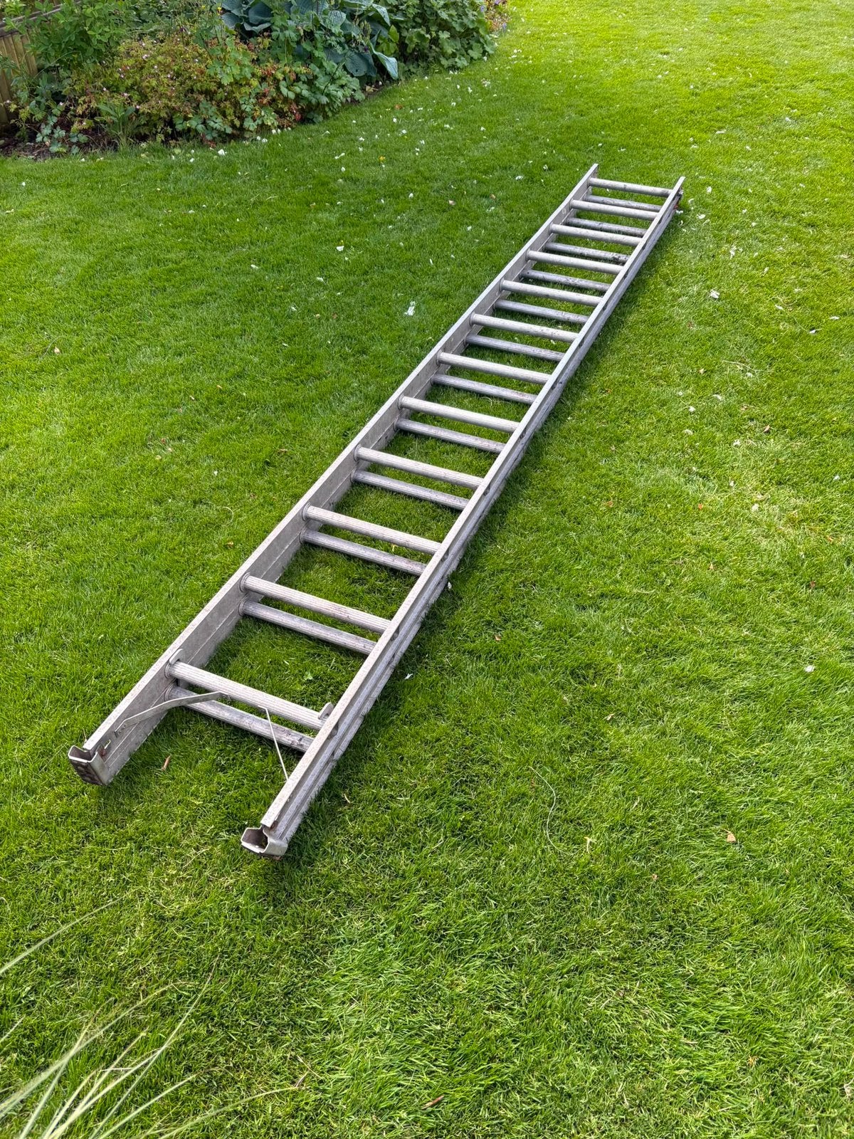 Tweedelige ladder - Aluminium - Uitschuifbaar, Ophalen, Gebruikt, Ladder, Opvouwbaar of Inschuifbaar
