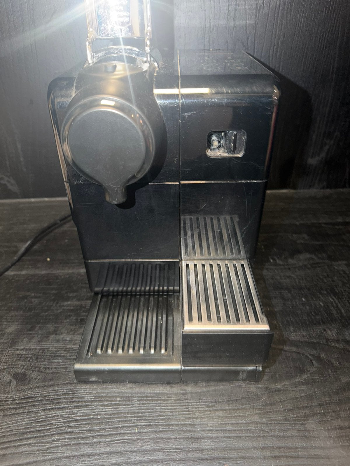 Nespresso koffie machine met cups, Witgoed en Apparatuur, Ophalen, Zo goed als nieuw, Koffiemachine