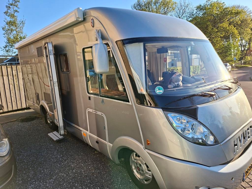Hymer B694 SL 3.0 160PK 83.700km+leer 5 persoons, Integraal, Afzuigkap, Fiat, 7 tot 8 meter