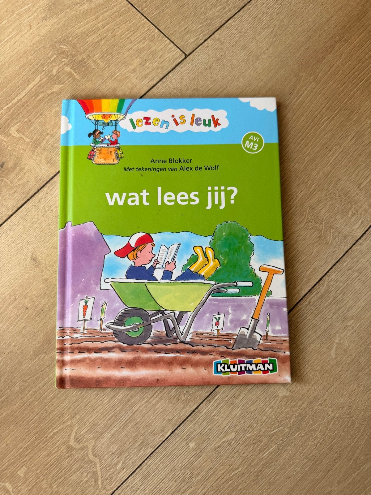 Wat lees jij? - Lezen is leuk AVI M3, Ophalen, Zo goed als nieuw, Fictie algemeen