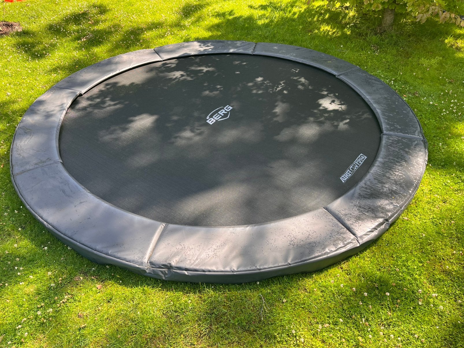Berg trampoline champion380 doek/beschermrand/veren. Ook los, Kinderen en Baby's, Speelgoed | Buiten | Trampolines, Ophalen, Zo goed als nieuw