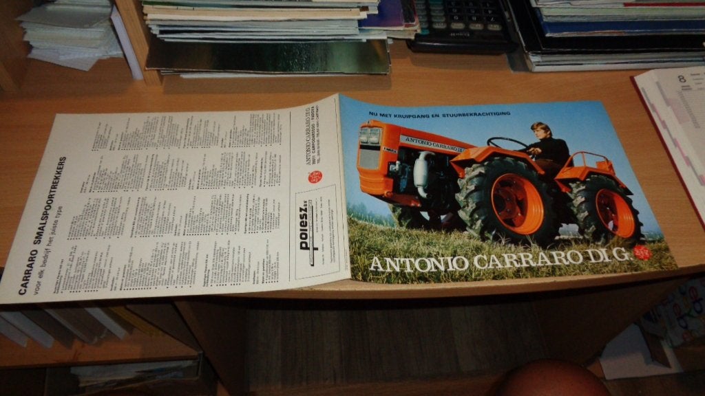 ZELDZAME  Folder SMALSPOOR TRACTOR CARRARO, Verzenden, Nieuw, Overige merken
