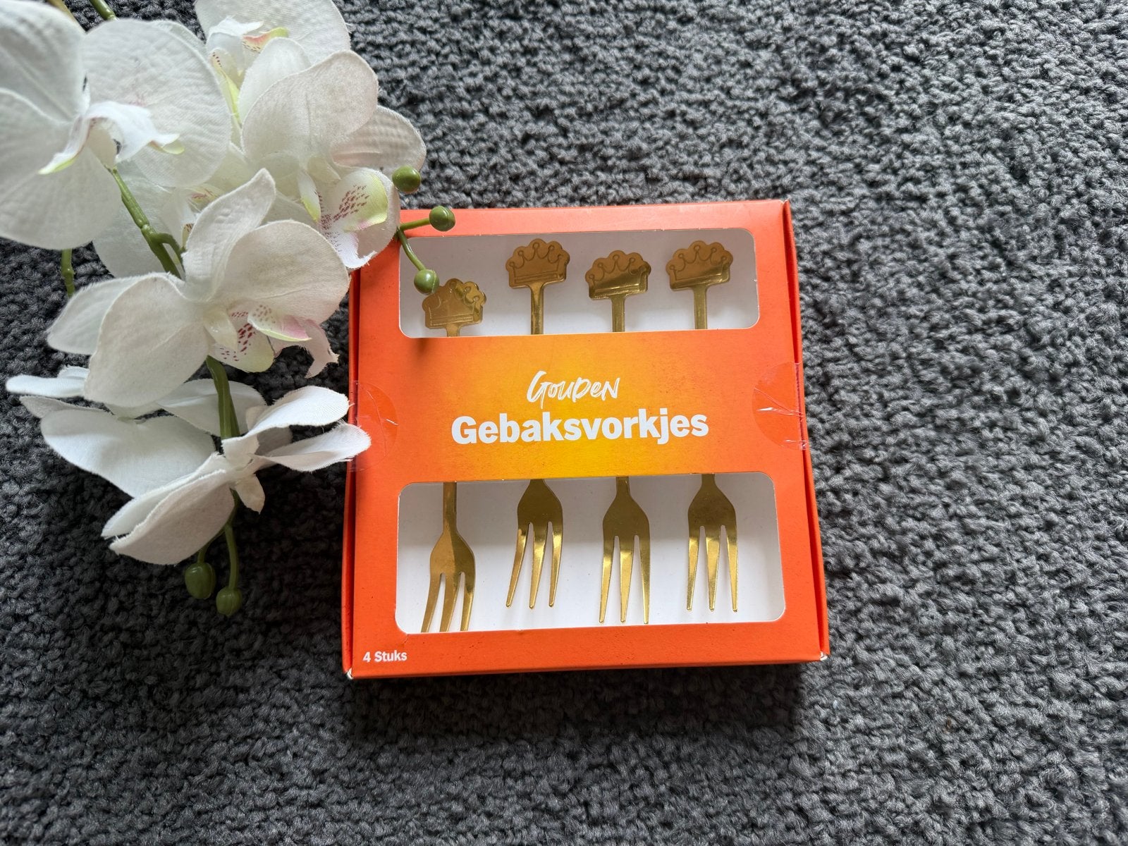 NIEUW, set van 4 goudkleurige gebaksvorkjes met kroontje, Gebaksvork, Los bestek, Nieuw, Ophalen of Verzenden