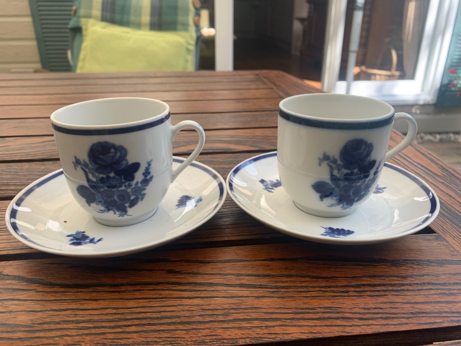 Douwe Egberts Servies: 20 Koppen en Schotels (40 jaar oud), Ophalen of Verzenden, Gebruikt, Porselein, Kop en/of schotel