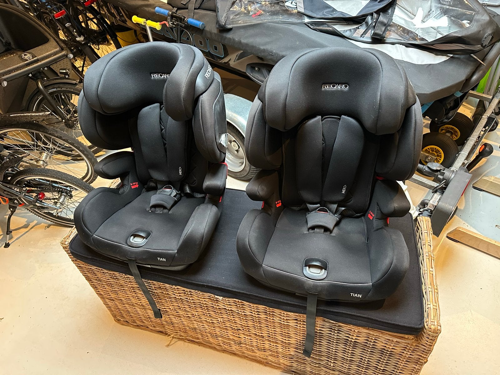Recaro Tian kinderautostoel zwart - Zo goed als nieuw, Kinderen en Baby's, Autogordel, Verstelbare rugleuning, Zo goed als nieuw