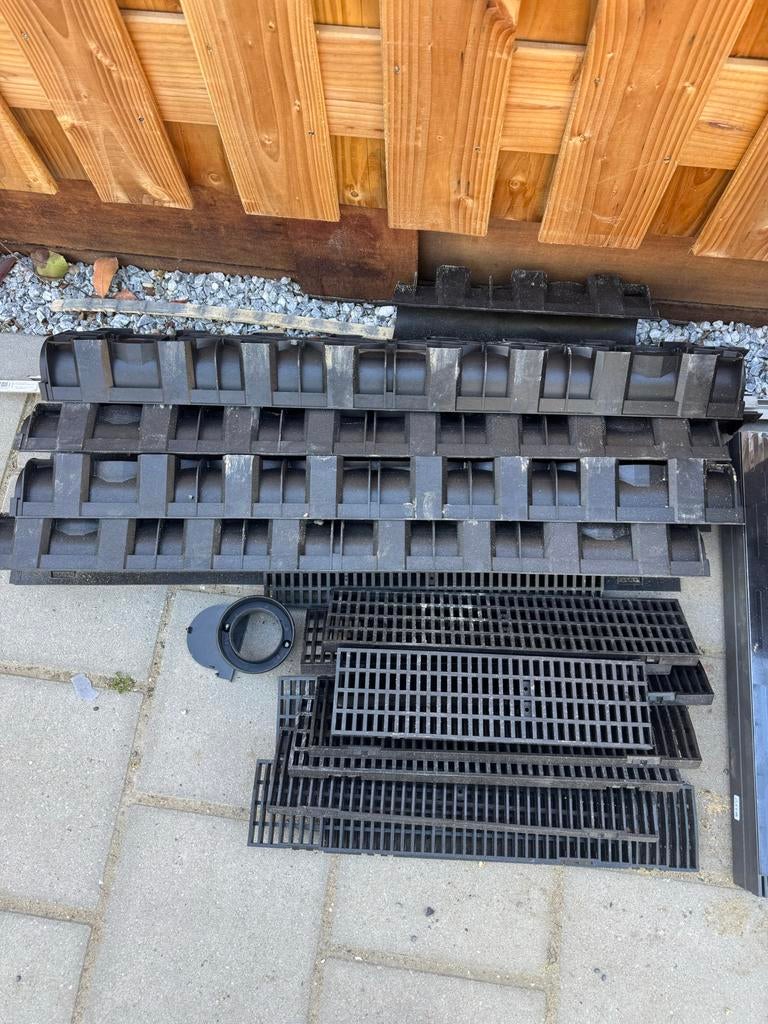 Hauraton lijngoot 5,5 meter - Zo goed als nieuw, Tuin en Terras, Ophalen, Kunststof, Nieuw, 200 cm of meer