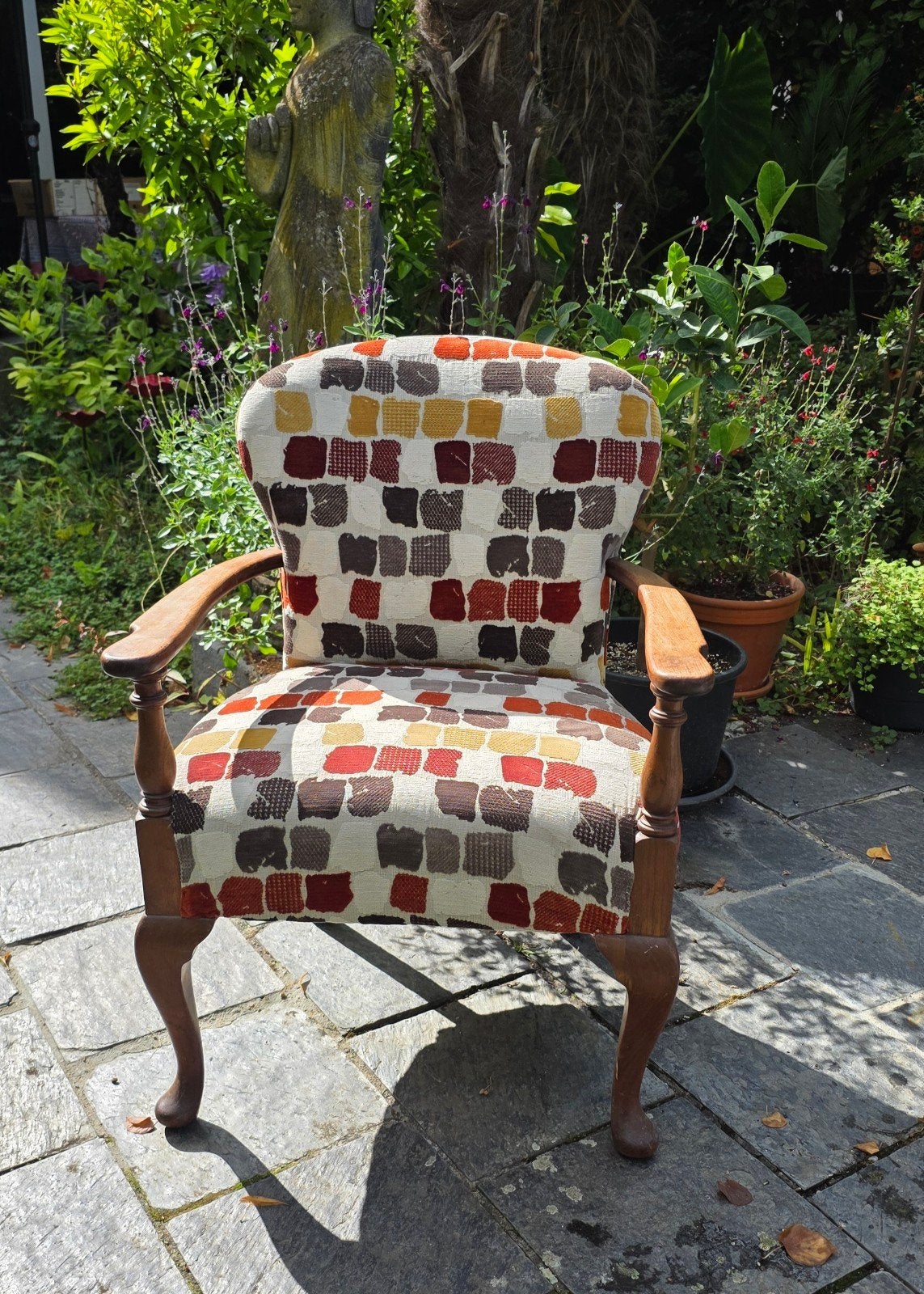 Vintage stoeltje met nieuwe bekleding en nieuwe singels, Ophalen