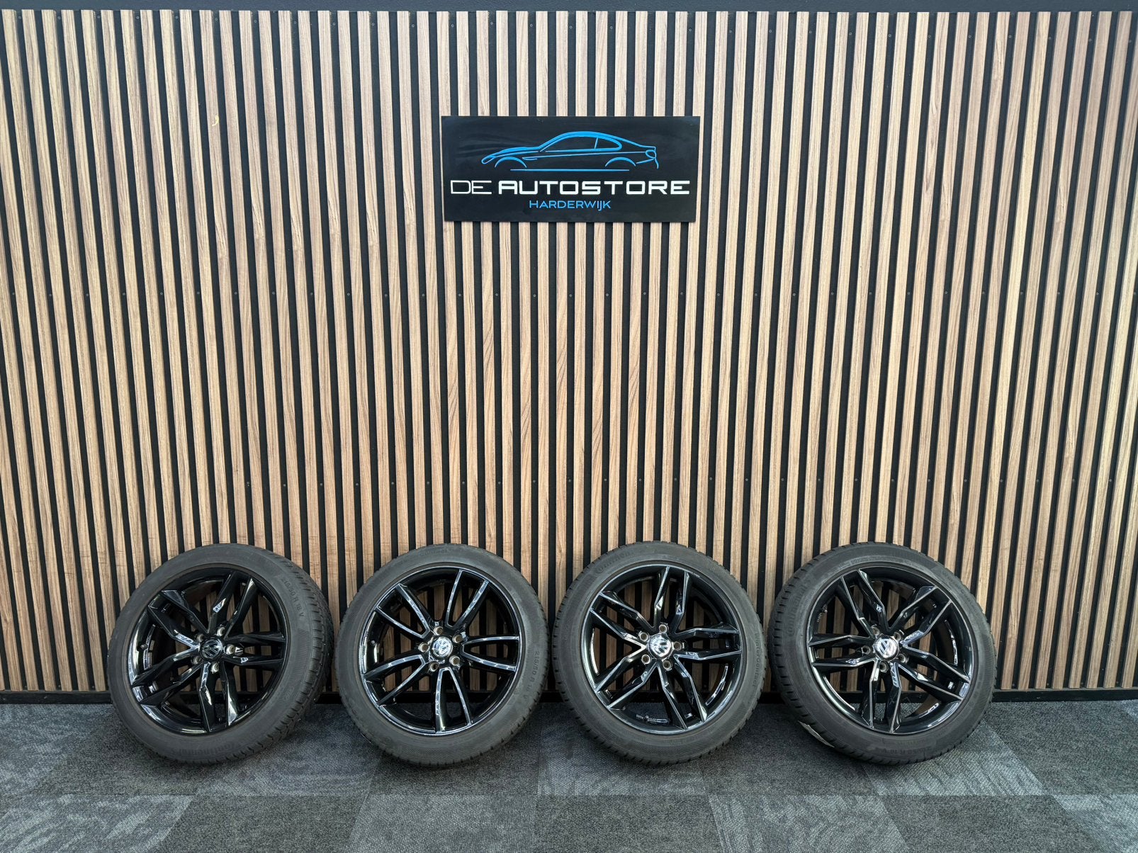 Volkswagen / Skoda / Seat velgenset 18 inch, 18 inch, 215 mm, Banden en Velgen, Ophalen of Verzenden