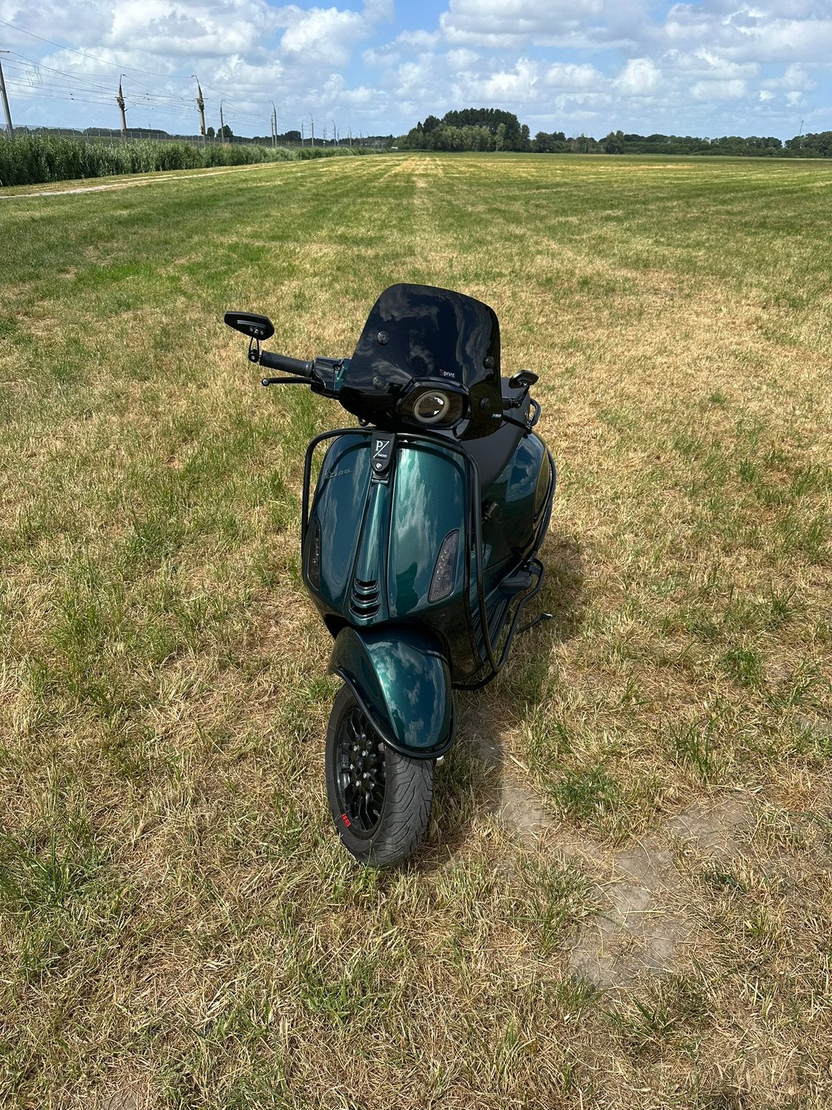 Vespa sprint jaguar groen, Fietsen en Brommers, Ophalen of Verzenden, Zo goed als nieuw, Benzine