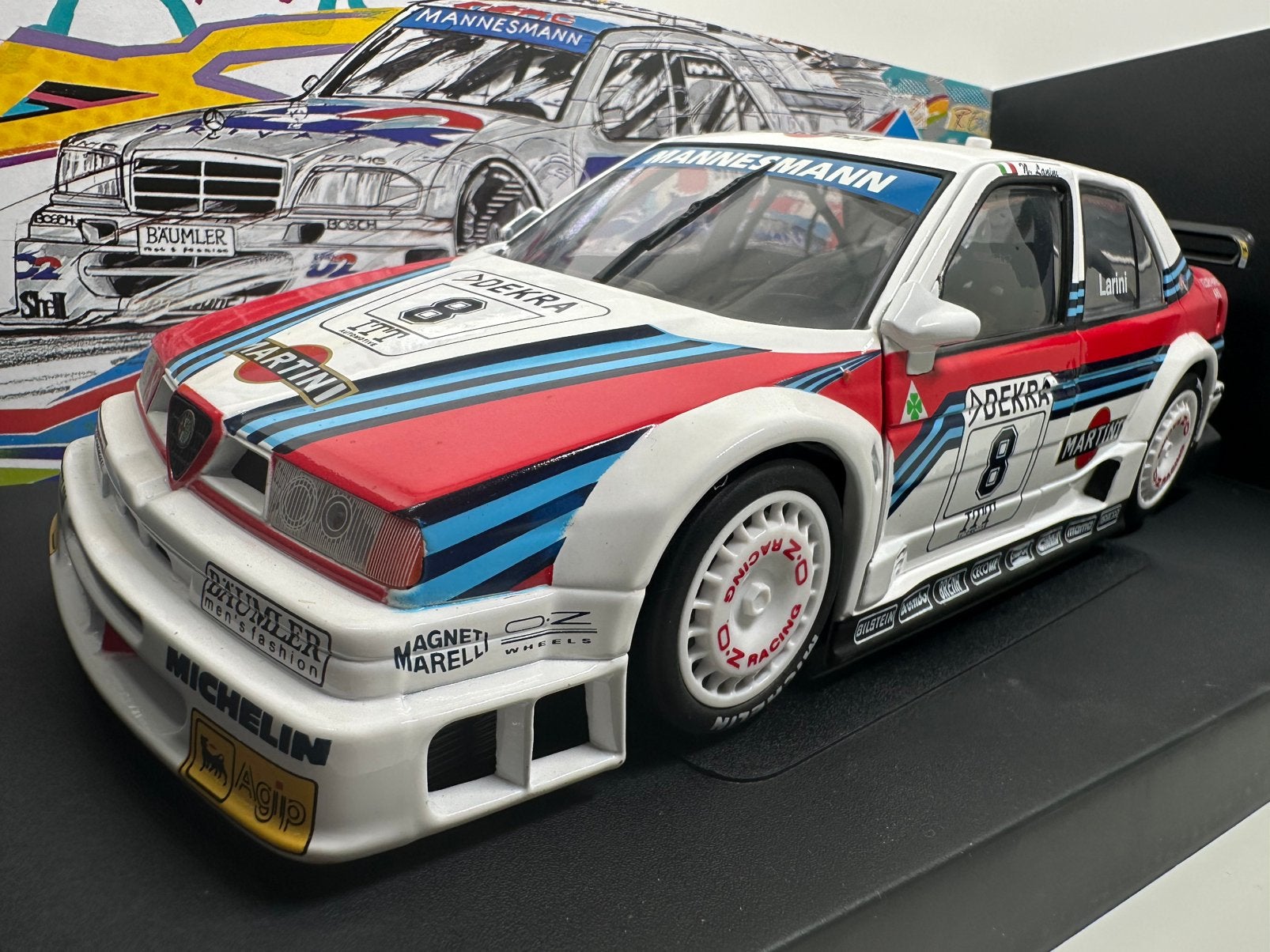 UTMODELS/MINICHAMPS ALFA ROMEO V6 TI DTM 1995 #8 LARINI 1:18, Ophalen of Verzenden, Nieuw, Auto, UT Models