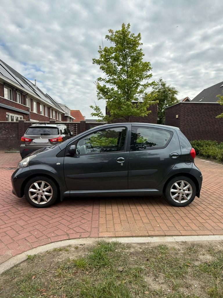 Toyota Aygo Automaat 2007 – 140.xxx km – NAP, 4 stoelen, 68 pk, Origineel Nederlands, Particulier