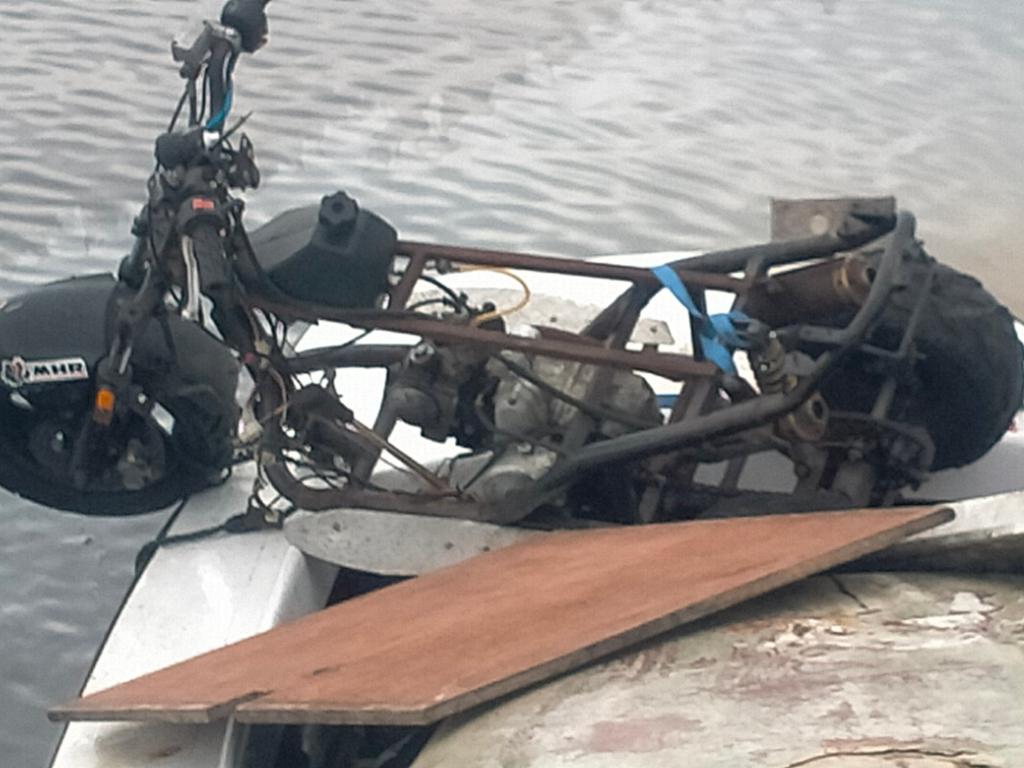 Zelfbouwtrike, Ophalen