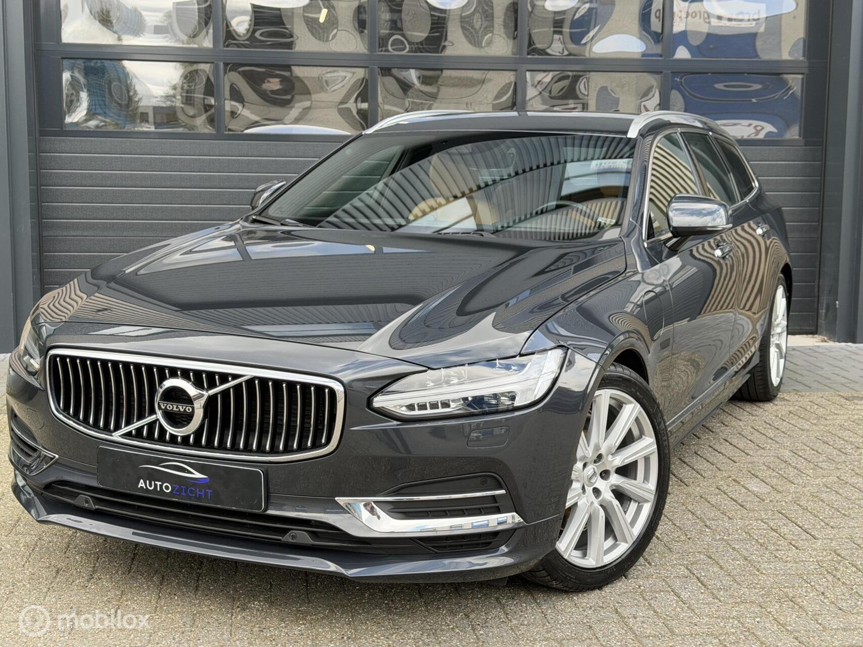 Volvo V90 2.0 T8 AWD Inscription | Bowers & W | Memory | HUD, Automaat, 4 cilinders, Leder, Vierwielaandrijving