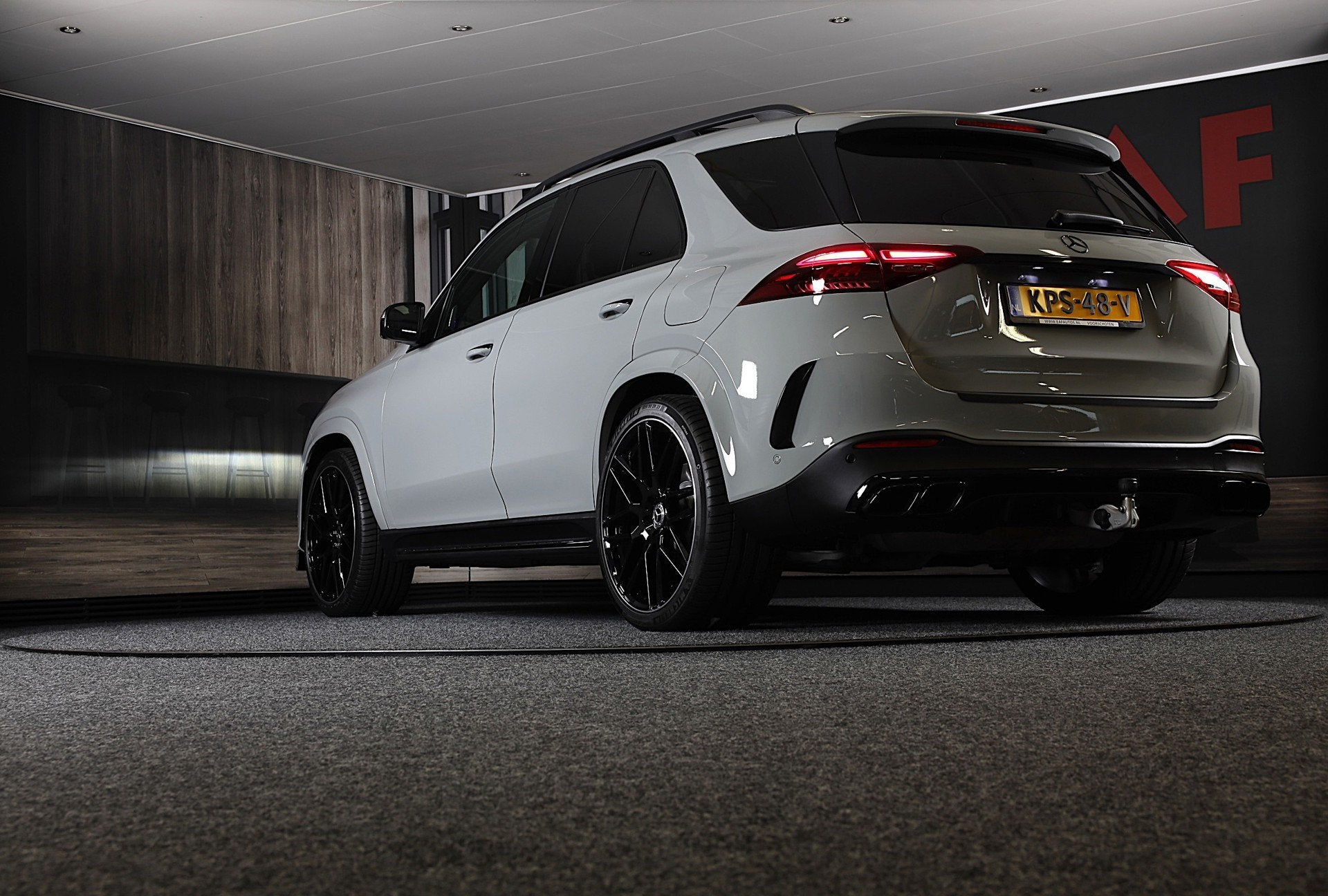 Mercedes-Benz GLE-klasse 400 e 4MATIC AMG 63 Look / Head Up, Automaat, Gebruikt, 4 cilinders, GLE