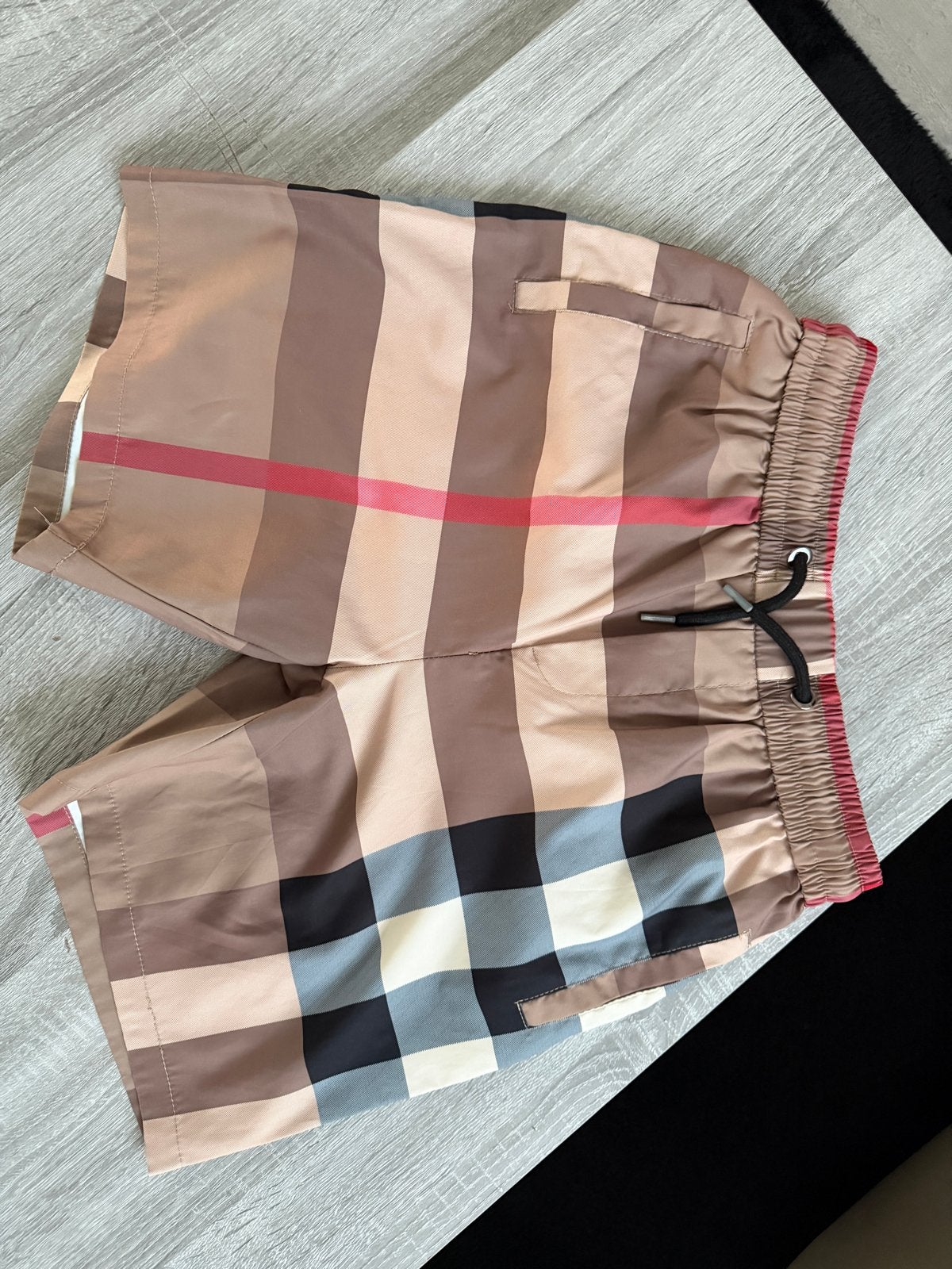 Burberry Zwemshort - Maat L - Beige Geruit, Kleding | Heren, Badmode en Zwemkleding, Ophalen of Verzenden, Maat 52/54 (L), Beige