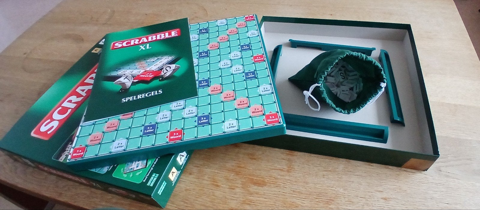 Scrabble XL Bordspel - Zo goed als nieuw, Drie of vier spelers, Ophalen, Zo goed als nieuw, Hasbro
