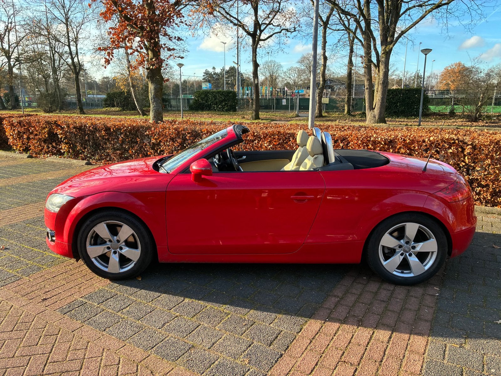 Audi TT 2.0 Tfsi Roadster 147KW S-tr 2008 Rood RHD, Auto's, Audi, TT, 4 cilinders, Leder, Euro 4