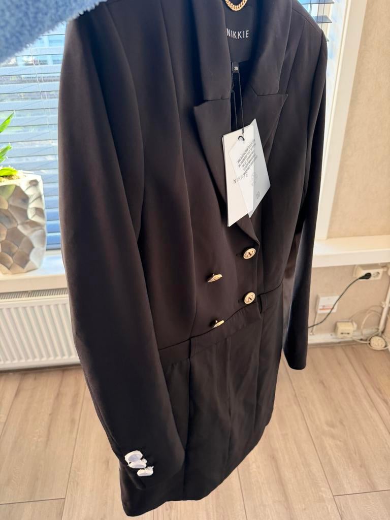 Nikkie blazerjurk, Kleding | Heren, Kostuums en Colberts, Ophalen of Verzenden, Zo goed als nieuw, Overige maten