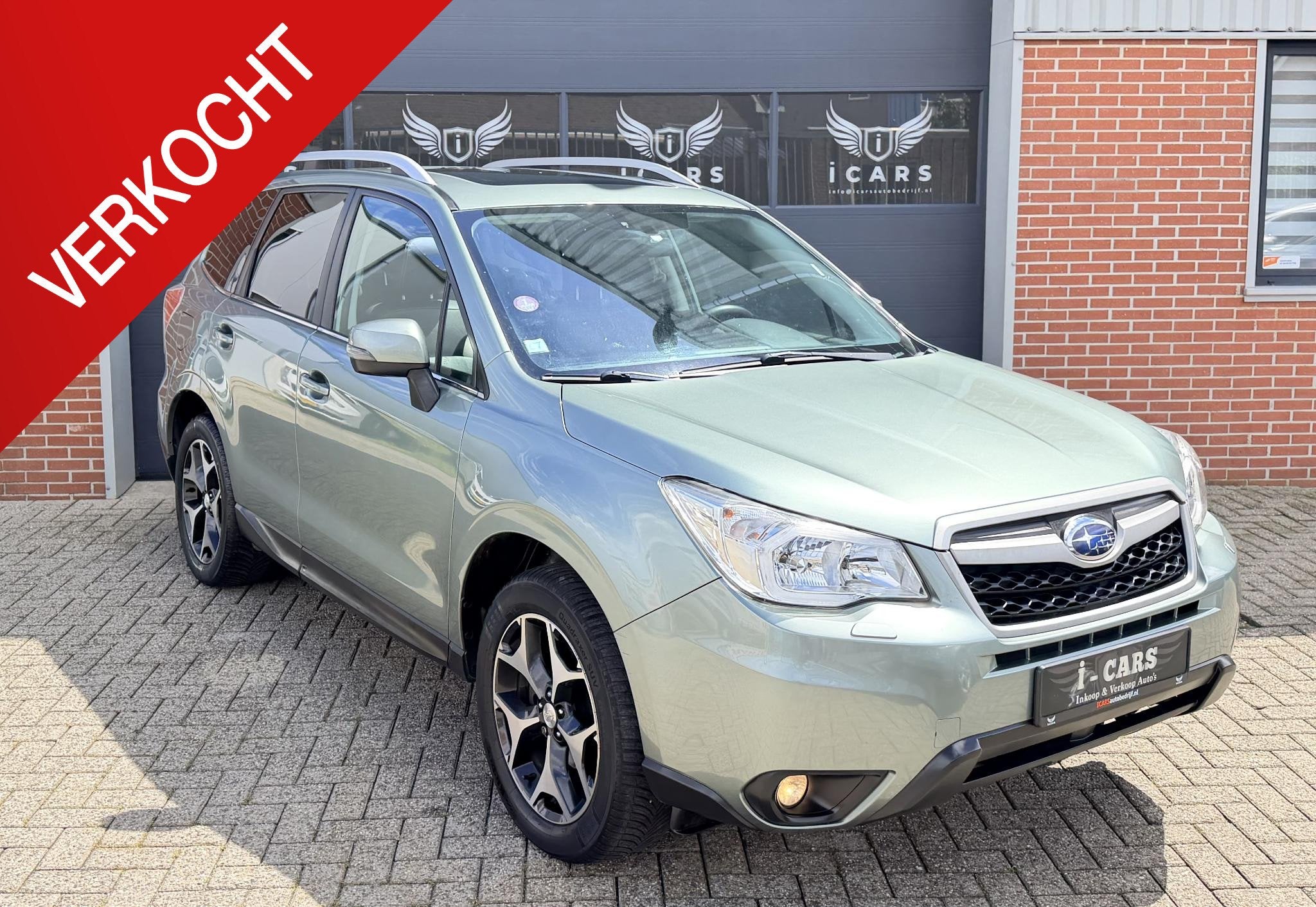 Subaru Forester 2.0 Luxury Panorama Camera Navi 2e eig., Auto's, Subaru, Automaat, 15 km/l, 4 cilinders, Leder