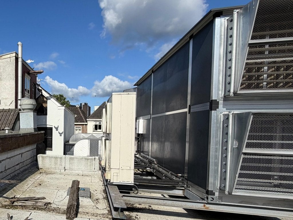 Klimaatinstallatie: 2x Hitachi VRF 28 kW + LBK (2022), Ophalen, Gebruikt, Ventilator en Afzuiger