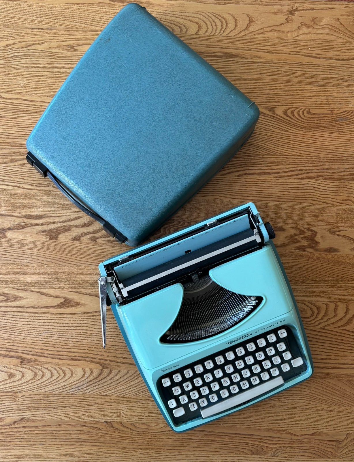 remington streamliner typewriter sperry rand, Ophalen, Zo goed als nieuw, Sigarenbandjes