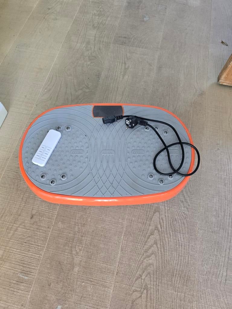 Vibratieplaat voor fitness en ontspanning, Ophalen of Verzenden, Zo goed als nieuw, Benen, Overige typen
