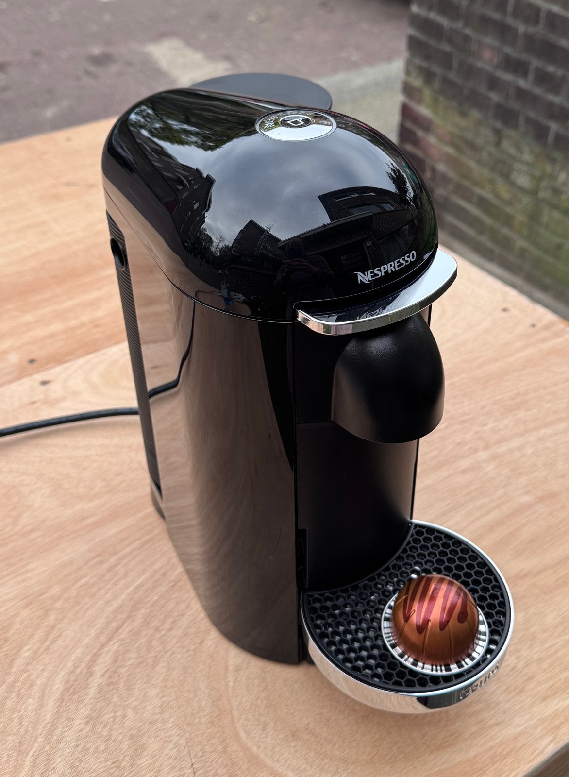 Nespresso Vertuo Pop Koffiemachine Zwart, Koffiemachine, Ophalen of Verzenden, Zo goed als nieuw, 2 tot 4 kopjes